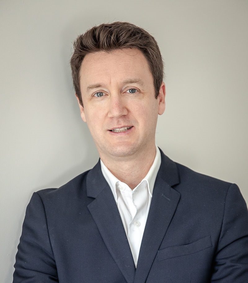 Nik Linhart